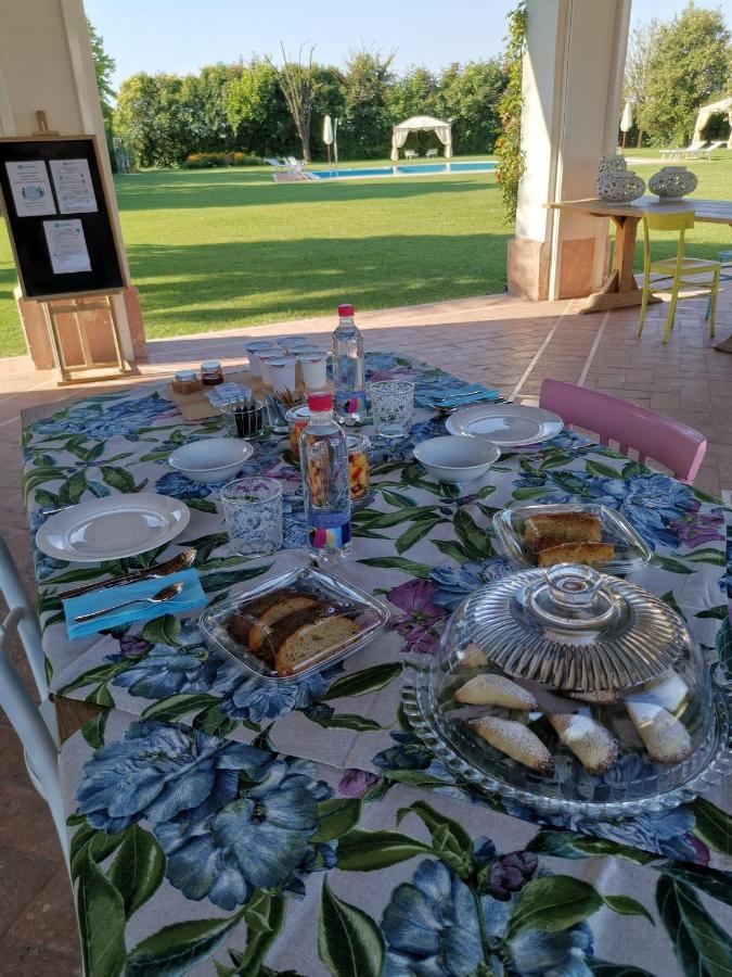 Borgo Dei Conti Della Torre Guest House Morsano al Tagliamento Ngoại thất bức ảnh